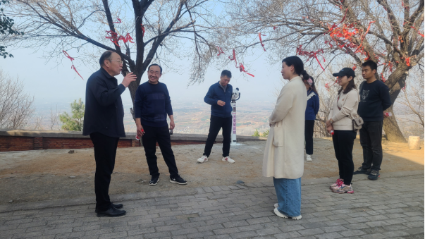 市文旅公司3月份新聞稿（一），?；⑸? 一路同行--駐馬店市文化旅游發(fā)展有限公司開展團(tuán)建活動368.png