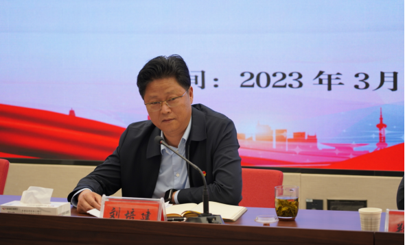 市產(chǎn)業(yè)集團召開黨員大會選舉直屬單位黨委、紀委639.png
